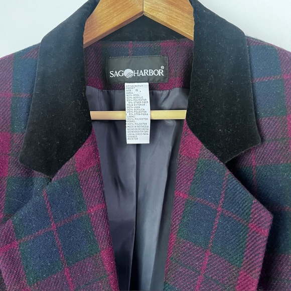 Vintage Sag Harbor Wool Velvet Collar Maroon Plaid Blazer - Size 16 - Picture 1 of 11